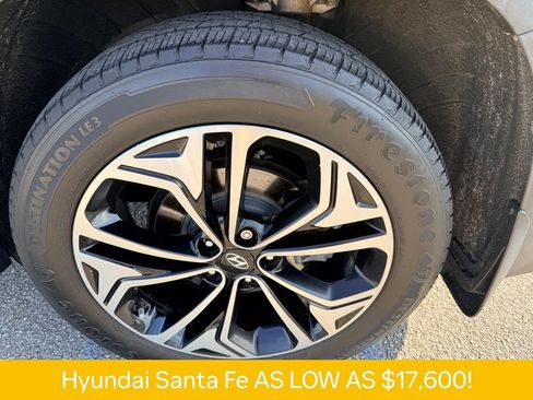 Used 2020 Hyundai Santa Fe Limited FWD image 32