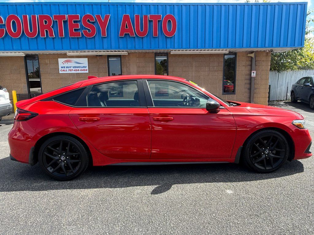 Used 2022 Honda Civic Sport image 8