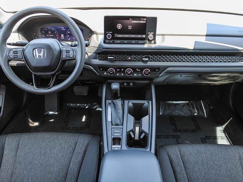 Used 2025 Honda Accord SE image 14