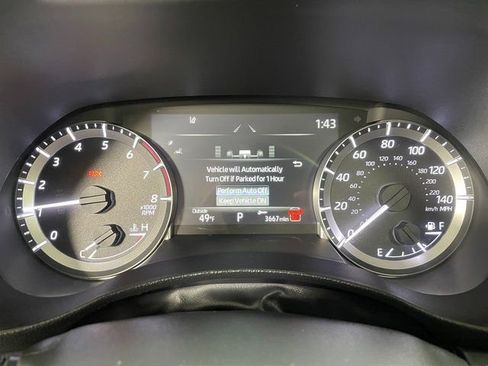 Used 2024 Toyota Highlander XLE AWD/4WD image 15