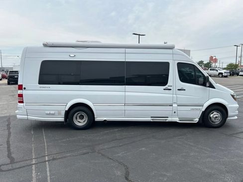 Used 2015 Mercedes-Benz Sprinter 3500 image 5