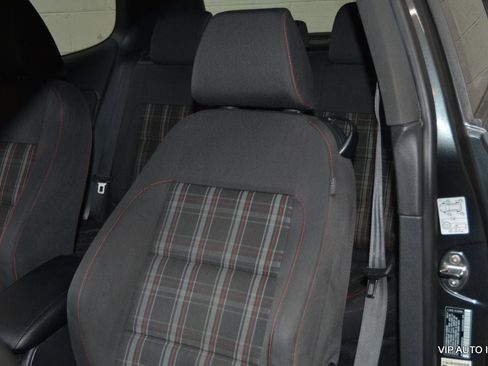 Used 2011 Volkswagen GTI 2-Door FWD image 13