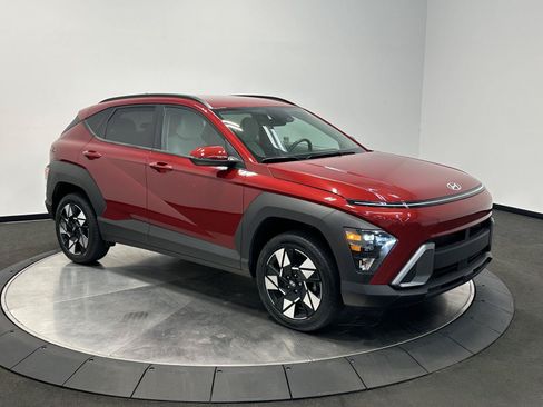 Certified 2024 Hyundai Kona SEL AWD/4WD image 2