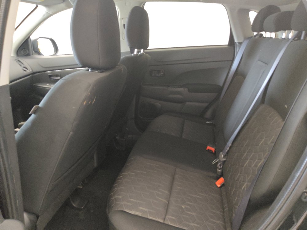 Used 2025 Mitsubishi Outlander Sport AWD image 18