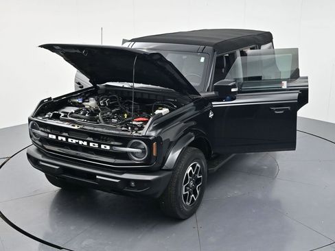 Used 2023 Ford Bronco Outer Banks AWD/4WD image 54