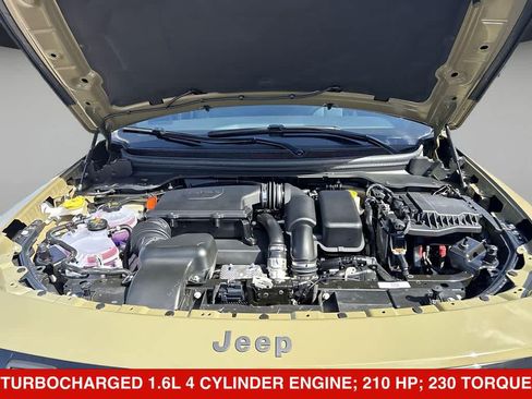 New 2026 Jeep Cherokee Laredo AWD/4WD image 10