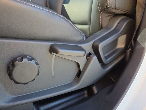 New 2026 Ford Bronco Badlands w/ Sasquatch Package image 16