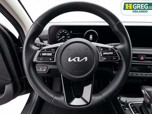 Used 2024 Kia Seltos S FWD image 11