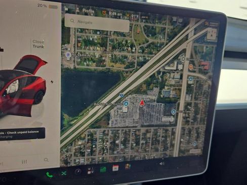 Used 2023 Tesla Model Y Long Range AWD/4WD image 10