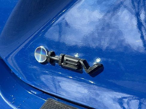 Certified 2025 Toyota Camry SE w/ Convenience Package image 11