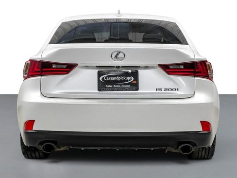 Used 2016 Lexus IS 200t RWD image 6