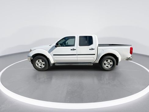 Used 2005 Nissan Frontier SE w/ (P01) Power Pkg image 5