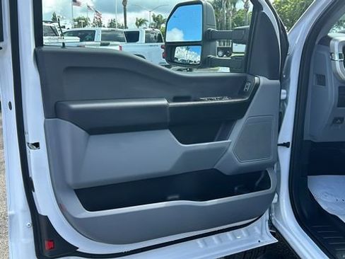 New 2026 Ford F350 XL w/ XL Chrome Package AWD/4WD image 11