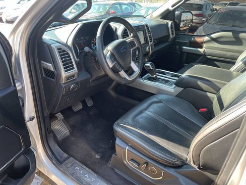 Used 2016 Ford F150 Platinum w/ Equipment Group 701A Luxury AWD/4WD image 16