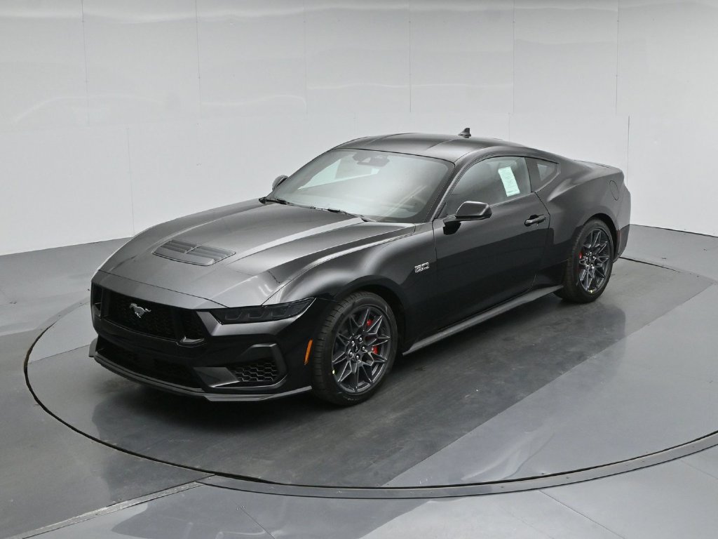 New 2026 Ford Mustang GT Premium w/ GT Performance Package RWD image 34