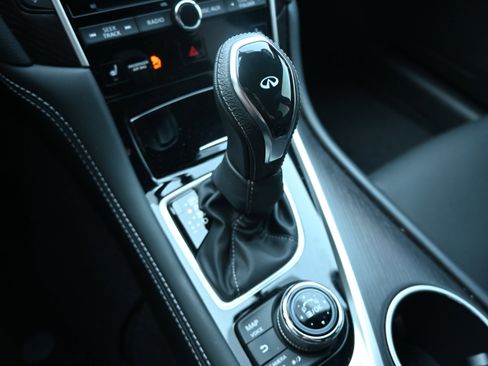 Used 2023 INFINITI Q50 Sensory image 27