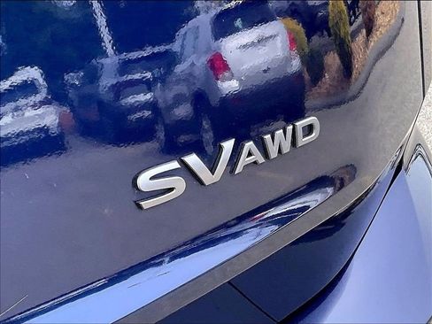 Used 2024 Nissan Rogue SV AWD/4WD image 28