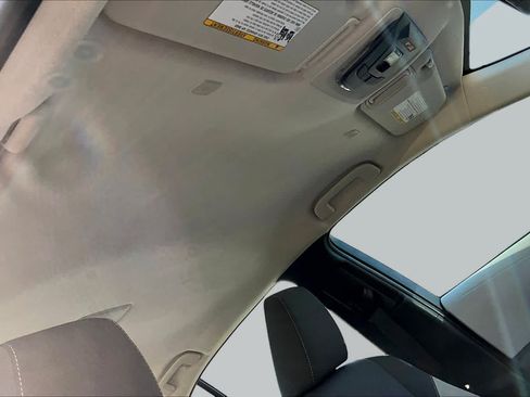 Used 2026 Toyota Corolla LE FWD image 14