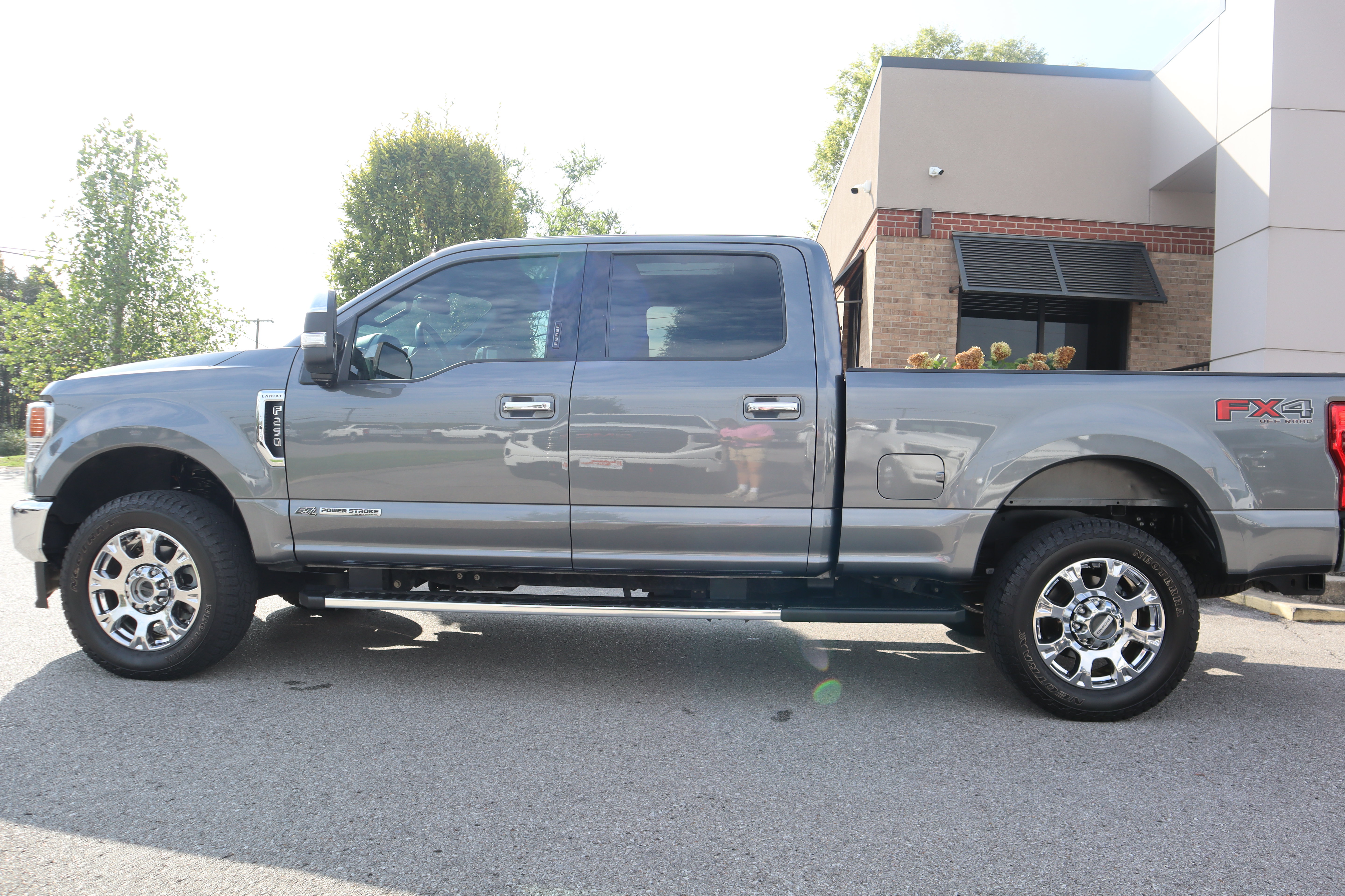 Used 2022 Ford F250 Lariat w/ Chrome Package AWD/4WD image 10