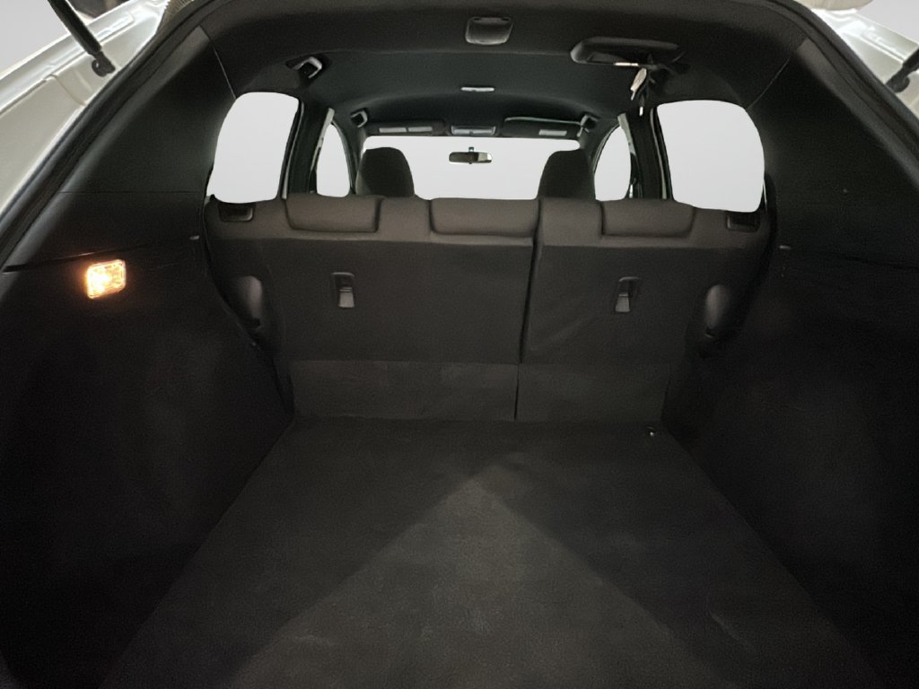 Used 2021 Honda HR-V Sport image 18