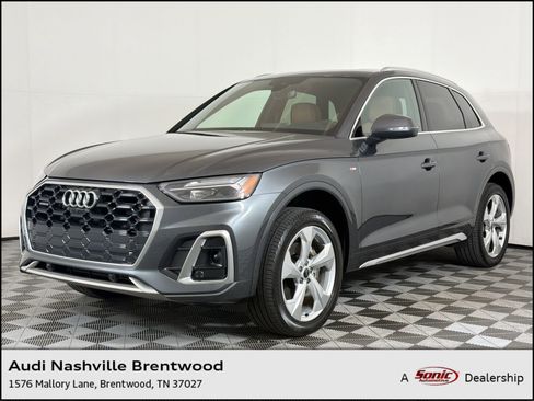 Used 2024 Audi Q5 2.0T Premium Plus w/ Premium Plus Package AWD/4WD image 1