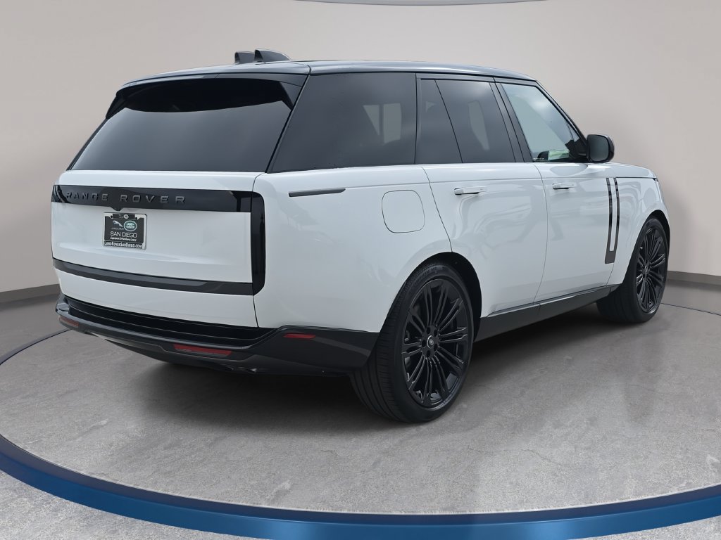New 2025 Land Rover Range Rover SE AWD/4WD image 5
