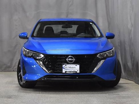 Used 2024 Nissan Sentra SV image 4