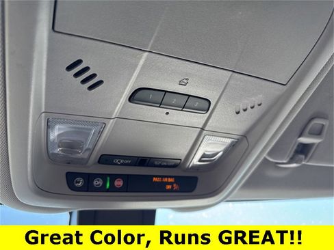 Used 2021 Chevrolet Equinox LT image 16