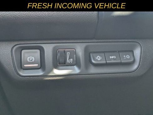 Used 2023 GMC Acadia Denali AWD/4WD image 21