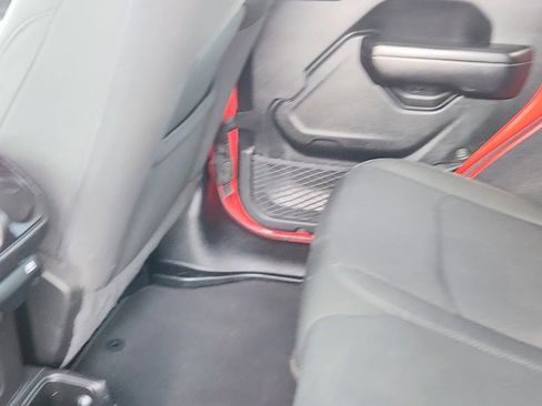 Used 2021 Jeep Wrangler Unlimited Sport image 15