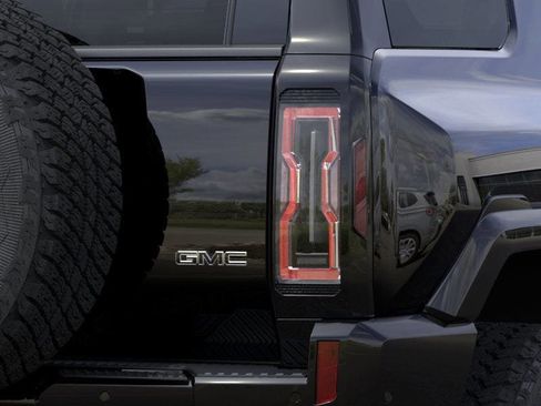 New 2025 GMC Hummer EV 3X w/ Extreme Off-Road Package image 37