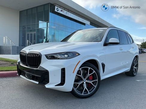 Certified 2026 BMW X5 xDrive50e w/ M Sport Package AWD/4WD image 1