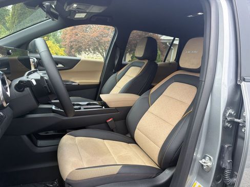 New 2026 Chevrolet Equinox ACTIV AWD/4WD image 13