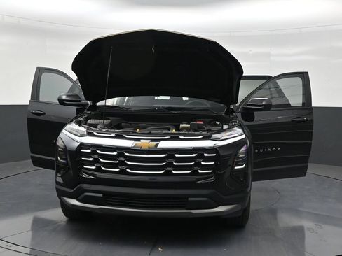 Used 2025 Chevrolet Equinox LT w/ Safety and Technology Package FWD image 33