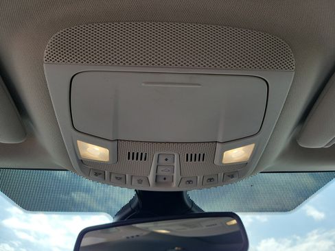 Used 2023 Ford Edge Titanium w/ Cargo Accessory Package image 32