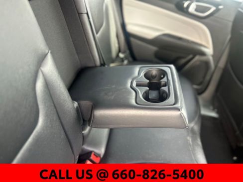 Used 2025 Jeep Compass Limited AWD/4WD image 8