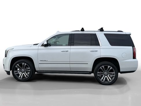 Used 2019 GMC Yukon Denali w/ Denali Ultimate Package image 2