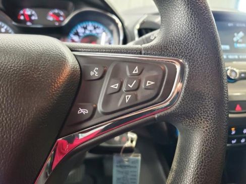 Used 2017 Chevrolet Cruze LT FWD image 17