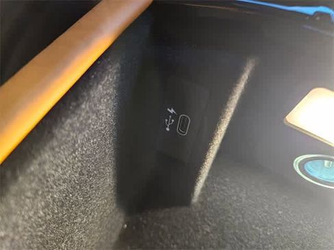 Used 2024 Rolls-Royce Ghost image 32