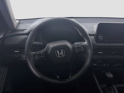 Used 2025 Honda Accord SE image 17
