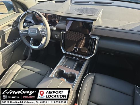 New 2026 GMC Acadia Denali w/ Super Cruise Package image 30