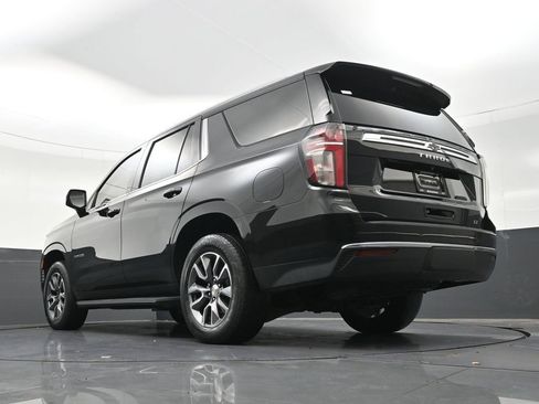 Used 2022 Chevrolet Tahoe LT w/ Luxury Package RWD image 25