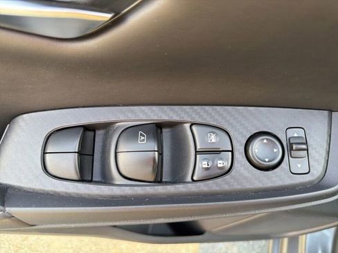 Used 2023 Nissan Sentra S image 17