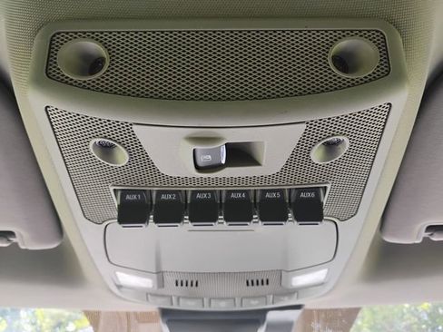 Used 2020 Ford F350 Lariat w/ Lariat Ultimate Package AWD/4WD image 25