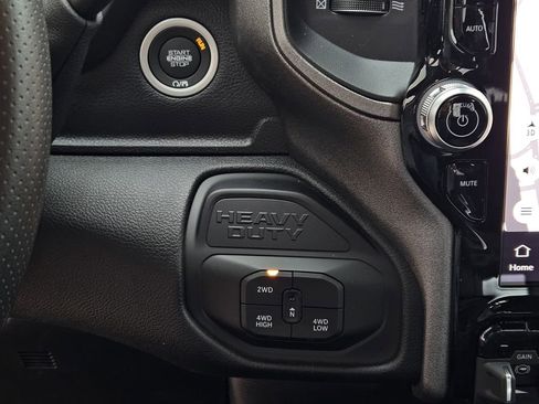 New 2026 RAM 2500 Tradesman AWD/4WD image 20