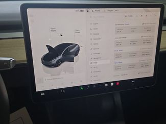Used 2023 Tesla Model 3 Standard Range video 2