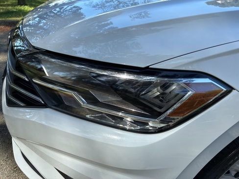 Used 2019 Volkswagen Jetta S w/ Driver Assistance Package image 10