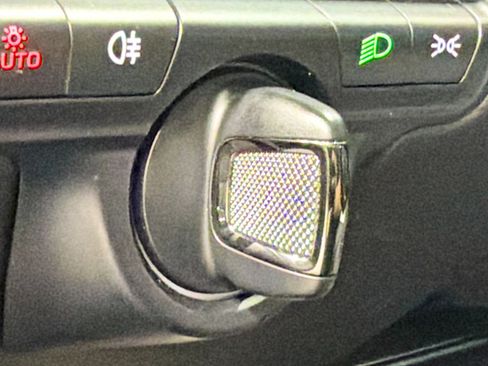 Used 2024 Porsche 911 GT3 image 31