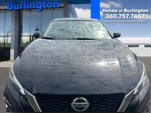 Used 2022 Nissan Altima 2.5 SR FWD image 8