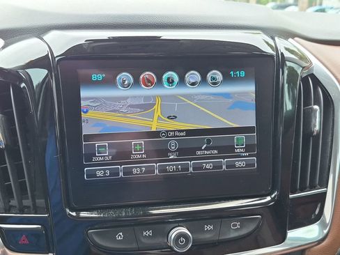 Used 2019 Chevrolet Traverse High Country AWD/4WD image 15